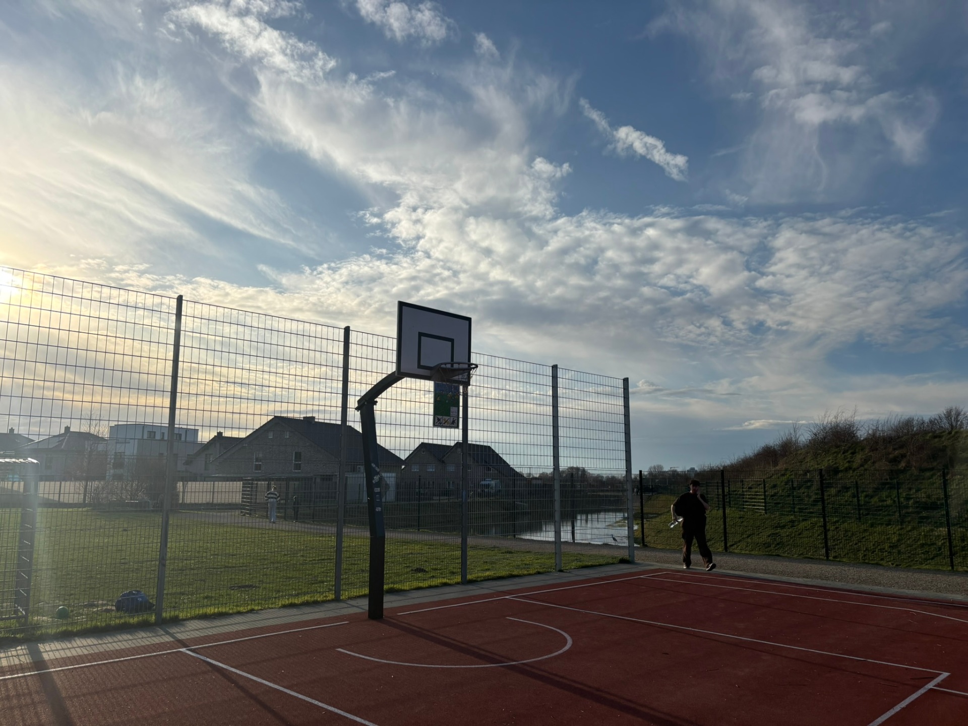 Basketballplatz Oerather Mühlenfeld Basketballplatz Oerather Mühlenfeld