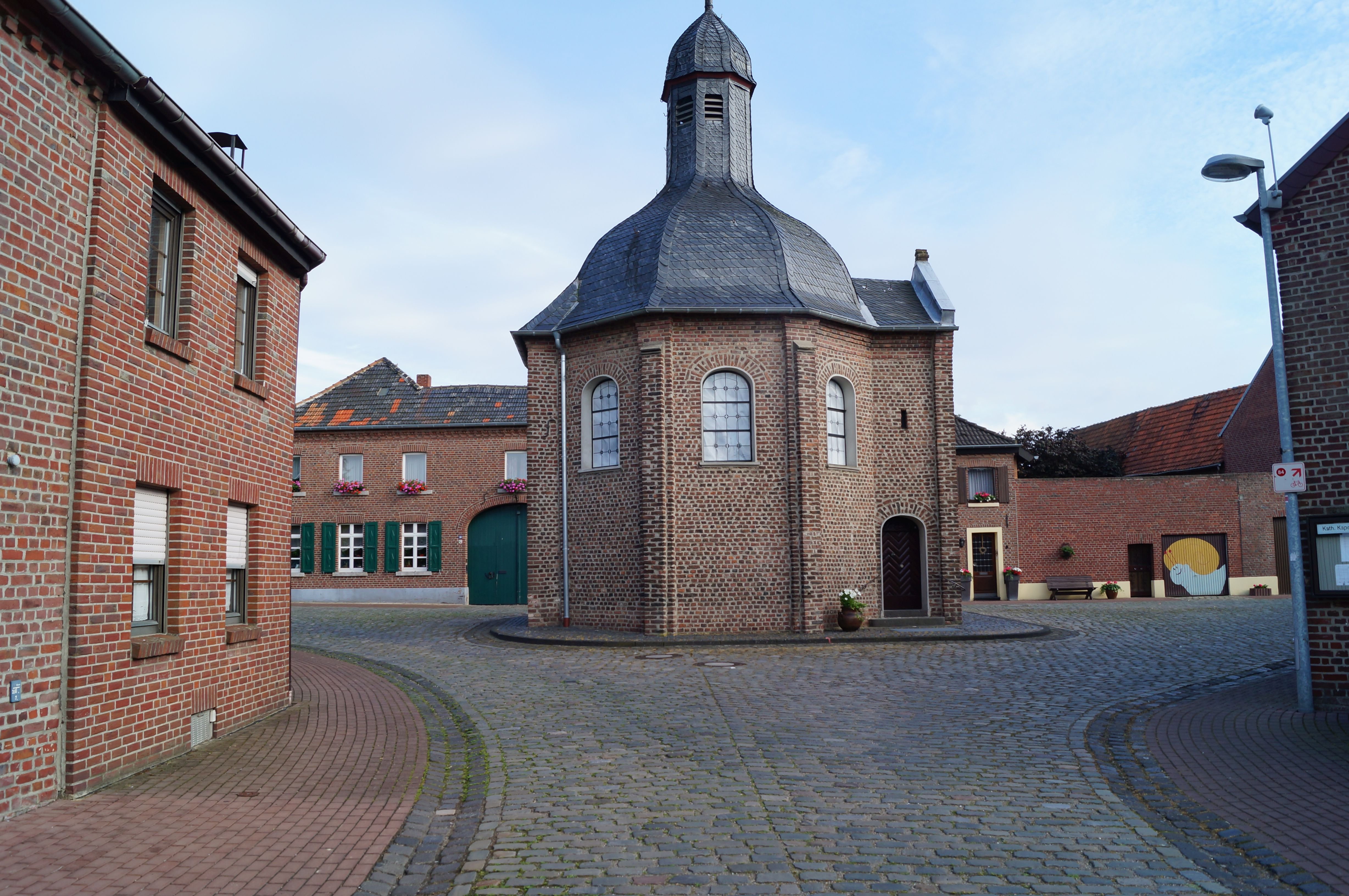 Die St. Josef Kapelle im Stadtteil Matzerath