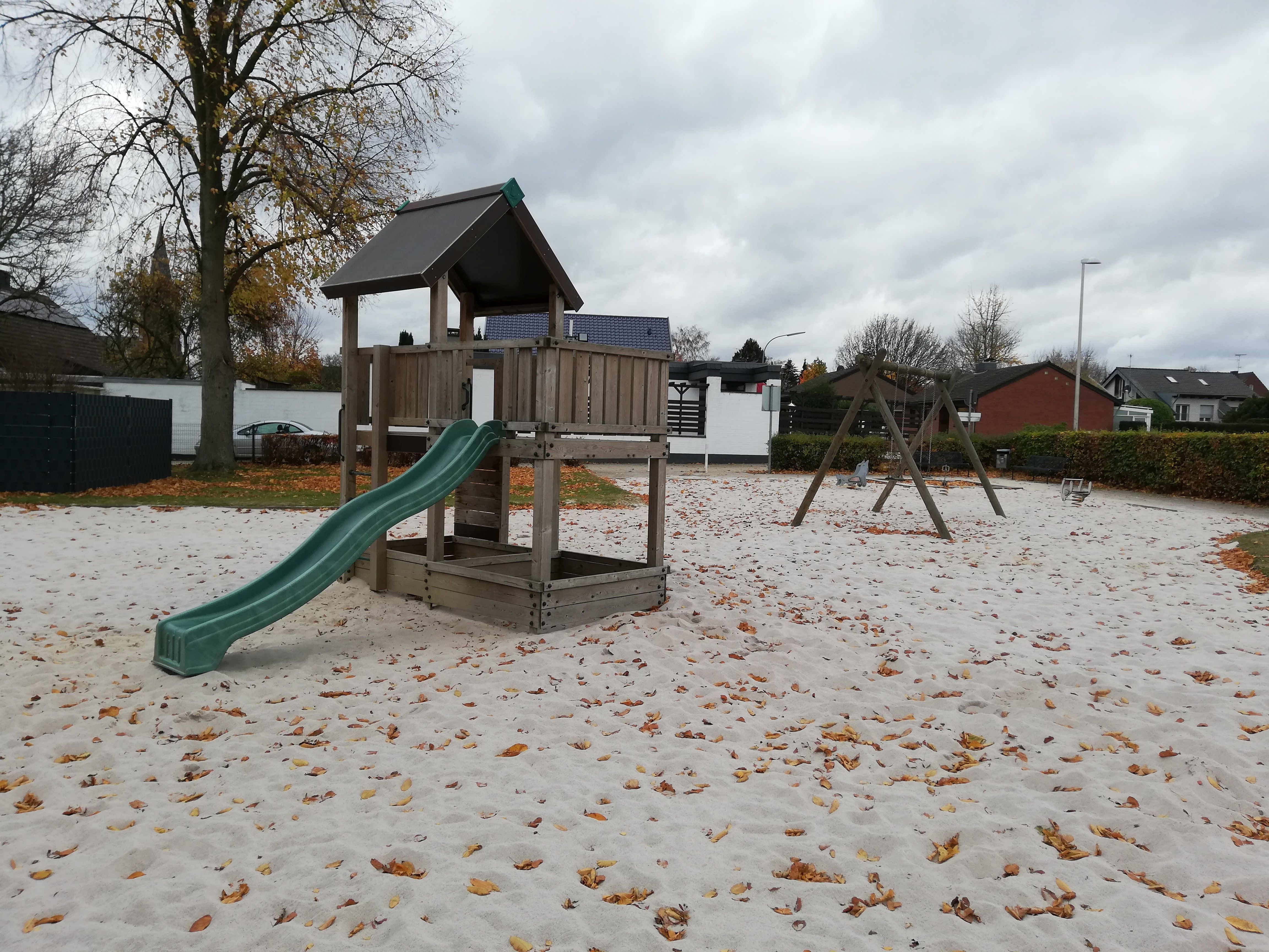 Spielgeräte auf dem Spielplatz Seilerweg