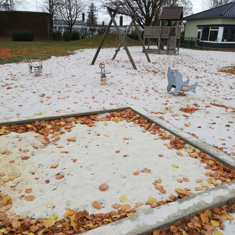 Spielgeräte auf dem Spielplatz Seilerweg