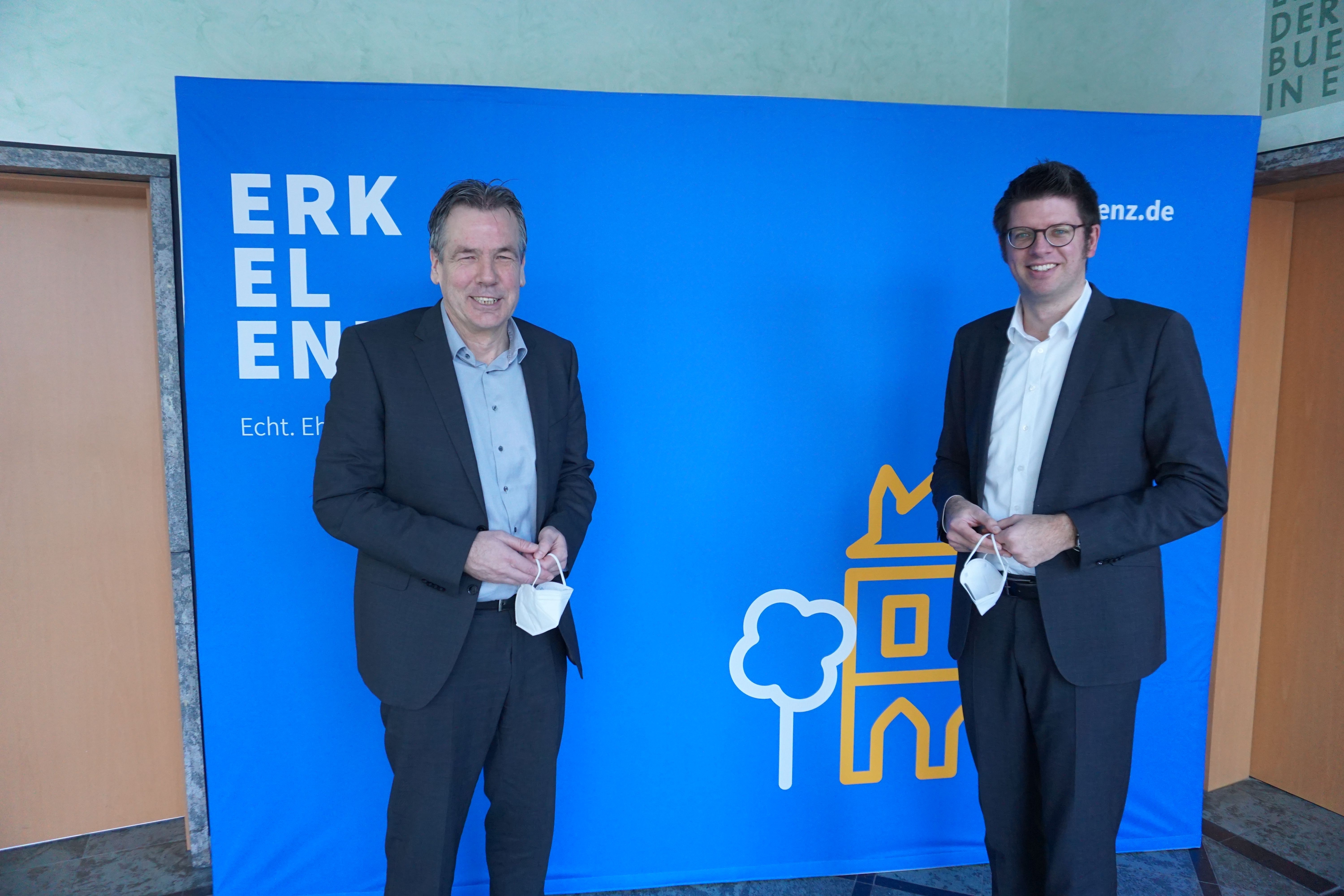 Bürgermeister Stephan Muckel und Städtkämmerer Norbert Schmitz