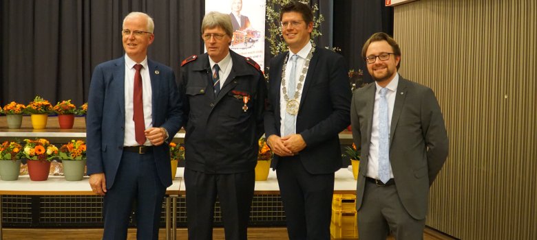 Zu sehen sind (v.l.n.r.) Dr. Hans-Heiner Gotzen, Manfred Hühner, Stephan Muckel und Thomas Steinbusch.