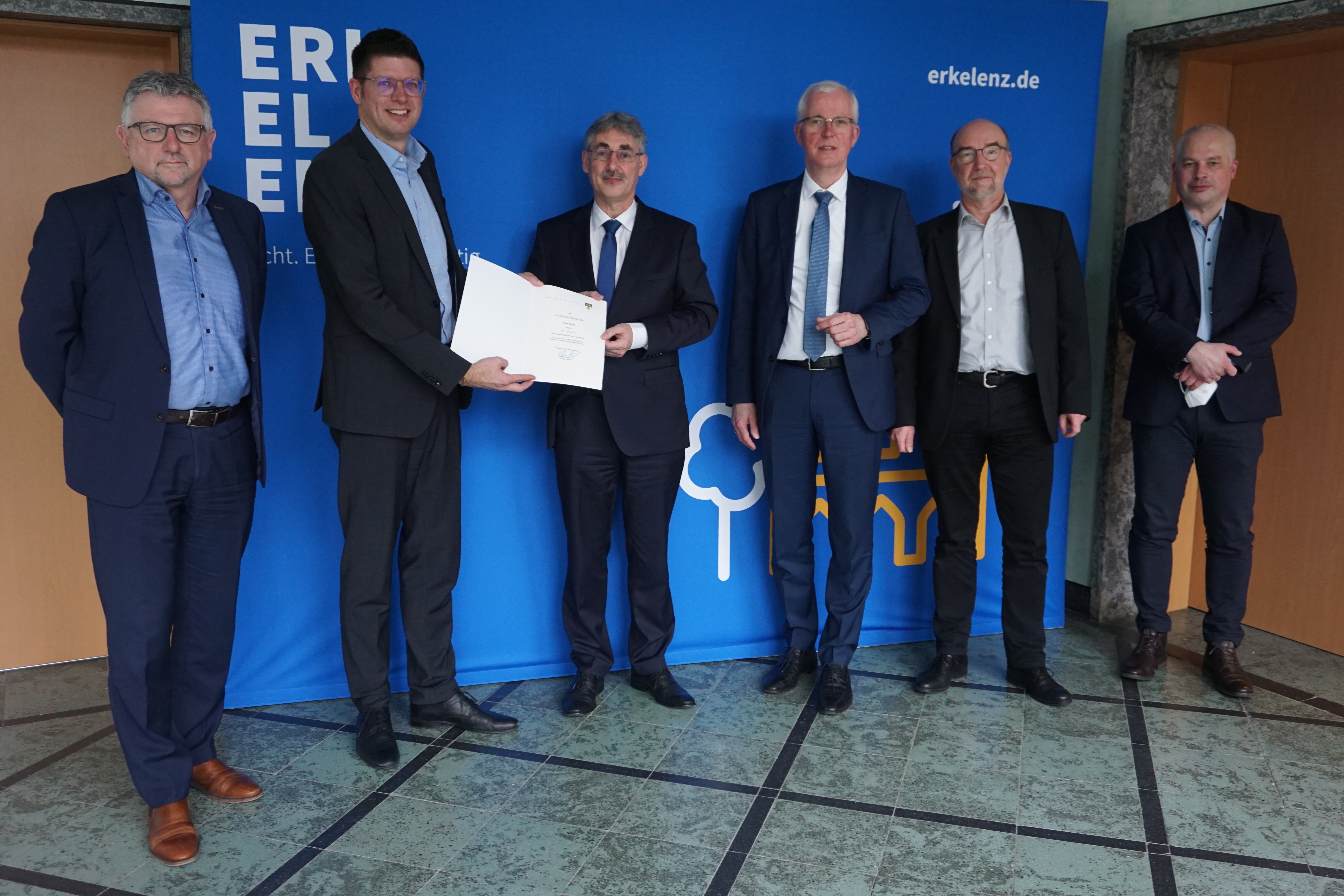 Gruppenbild Verabschiedung Amtsleiter Stumm