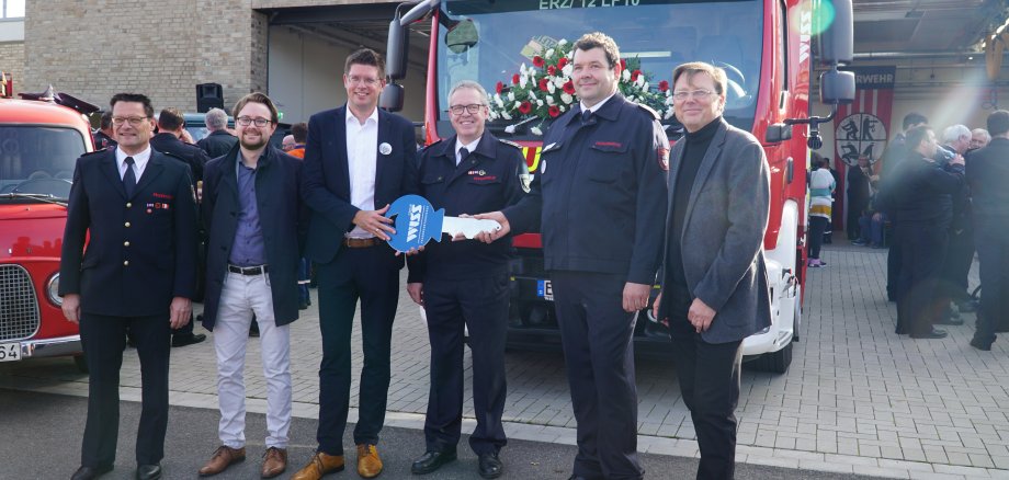 Gruppenfoto zum Feuerwehrfest am Umsiedlungsstandort