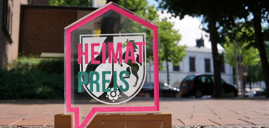 Pokal des Heimat-Preises