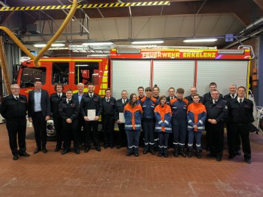 Ausbilderteam der Jugendfeuerwehr mit neu gewählten Jugendsprechern