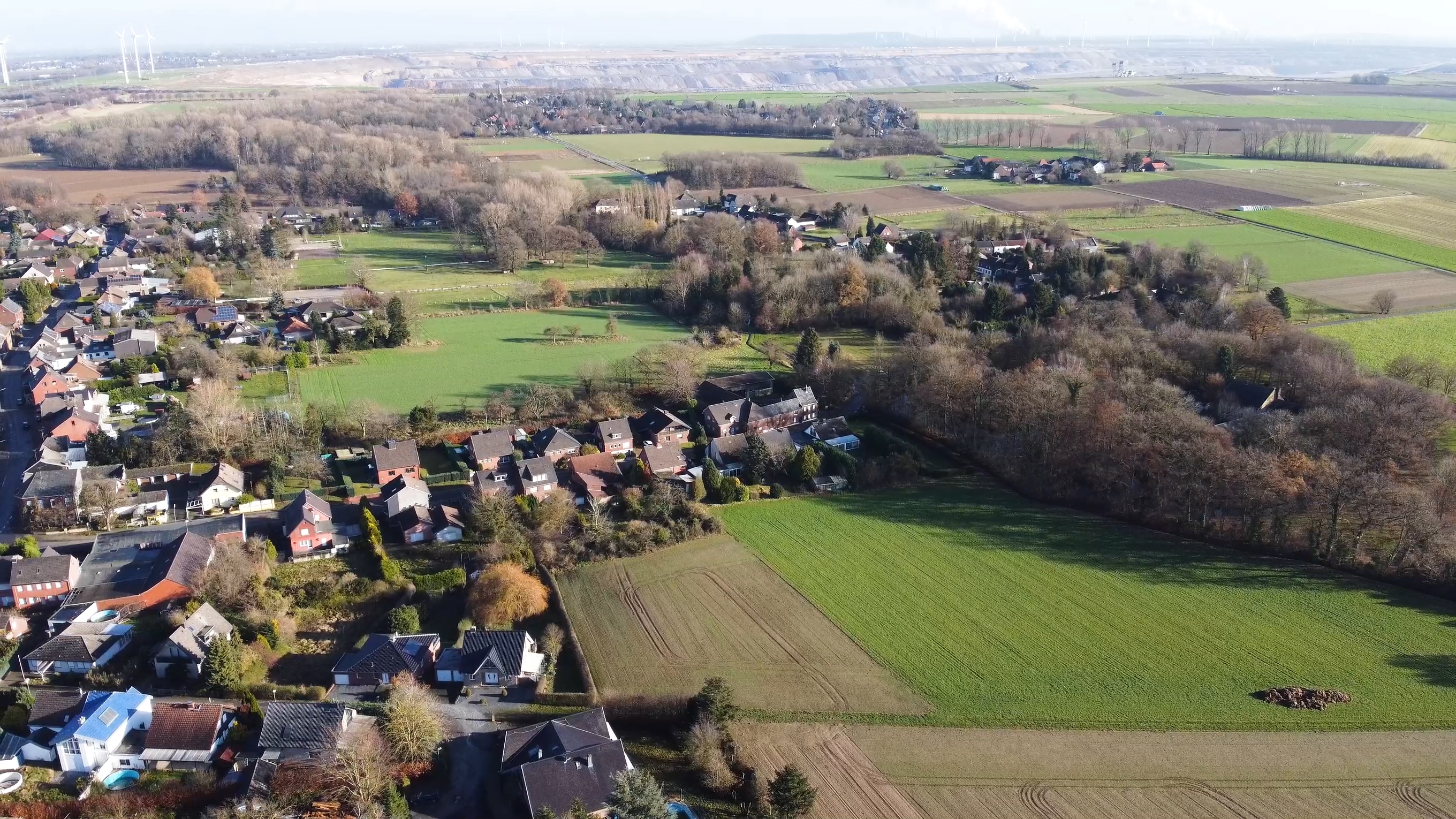 Luftbildaufnahme von Kuckum, Westrich und Berverath im Jahr 2021