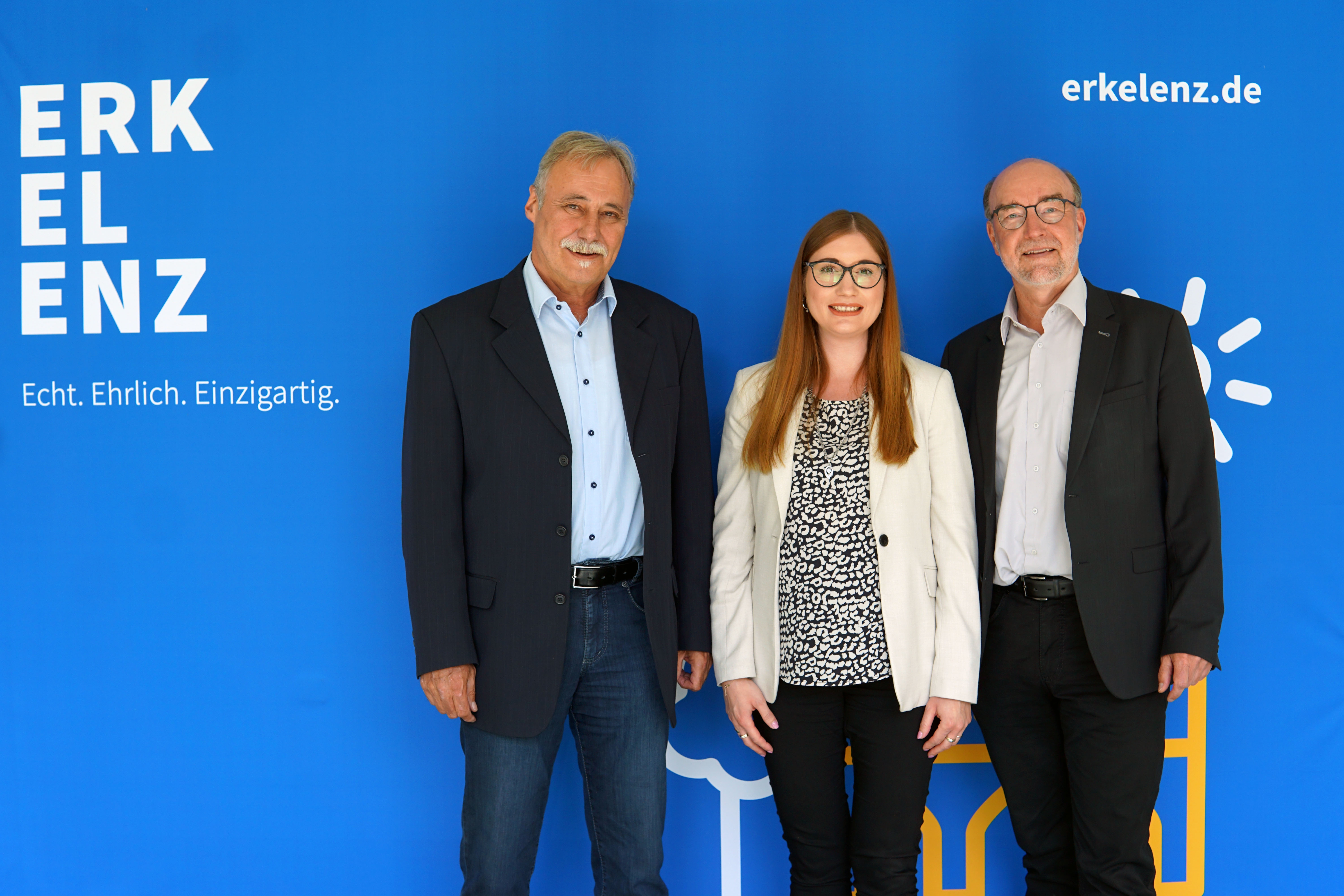 Stefan Heinrichs mit Nachfolgerin Anja Minkenberg und Dezernatsleitung Ansgar Lurweg.