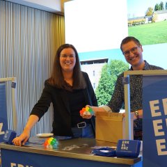 Mitarbeitende des Personalamtes am Messestand der Stadt Erkelenz