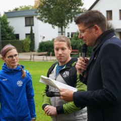 Stephan Muckel vor der erstmaligen Nutzung der Trimm-Dich-Geräte