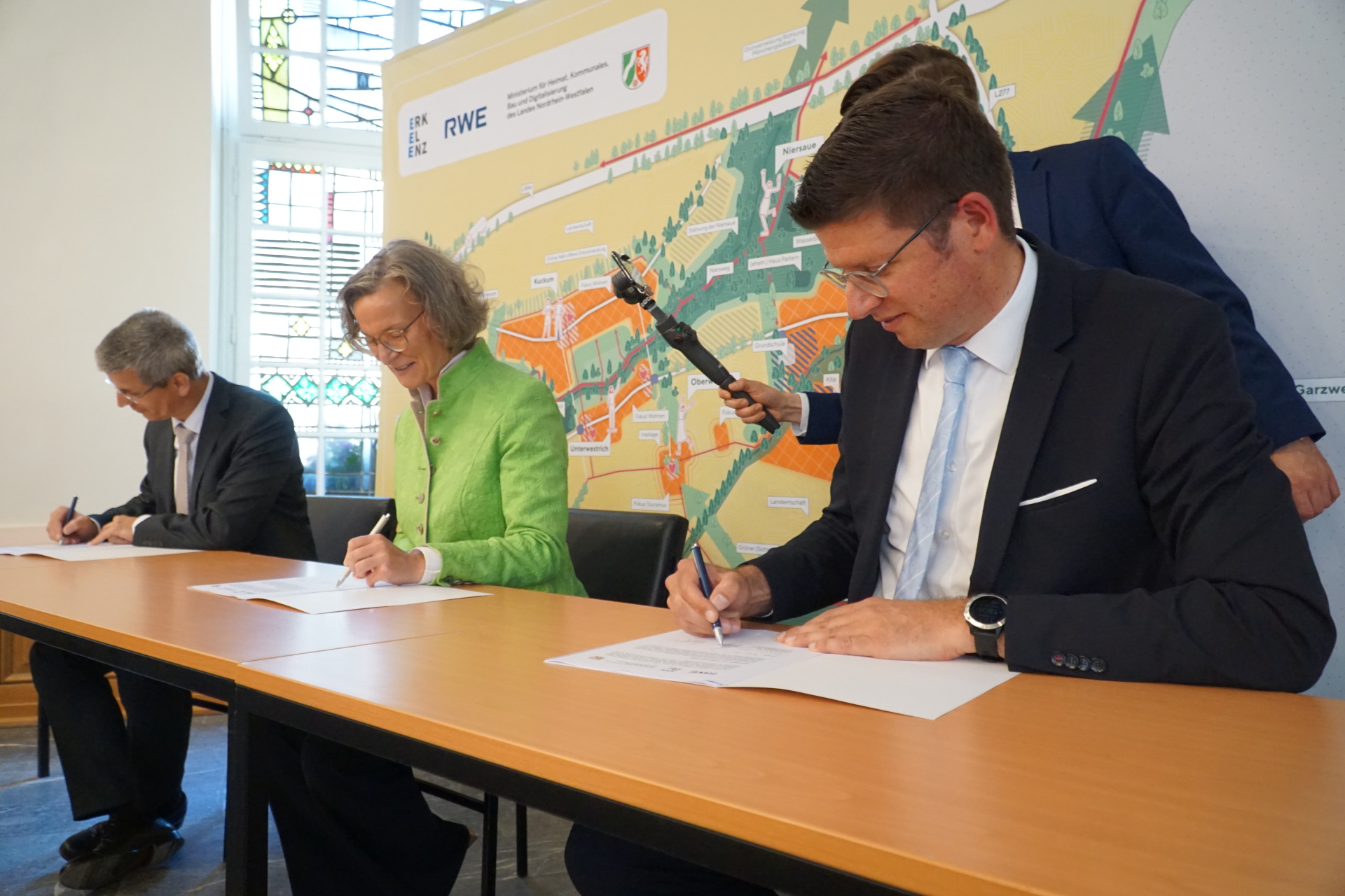 Unterzeichnung Absichtserklärung