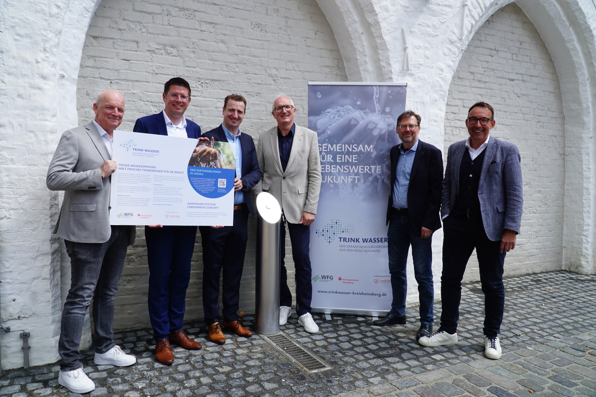 Der Trinkwasserbrunnen auf dem Markt wurde vorgestellt.