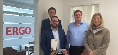 Gruppenfoto bei den ERGO-Versicherungen