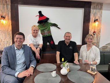Gruppenfoto im Restaurant "Zum Hotzenplatz"