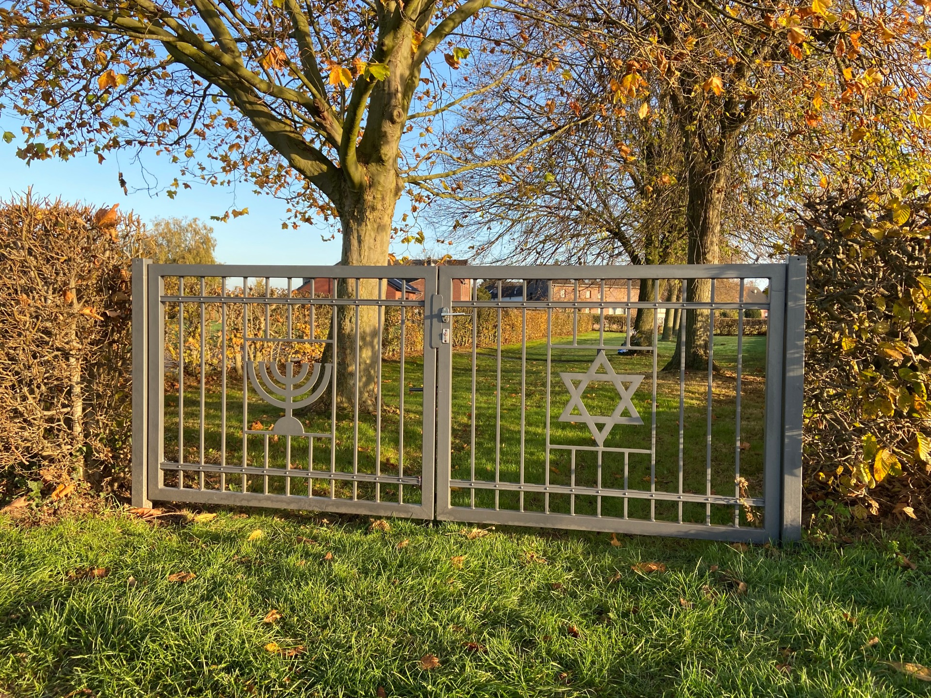 Tor am jüdischen Friedhof Schwanenberg