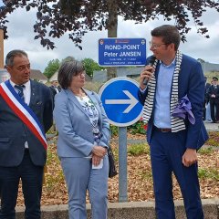 Einweihung des Peter-Jansen-Kreisverkehrs