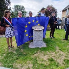 Enthüllung der Gedenktafel zum 50. Städtepartnerschaftsjubiläum