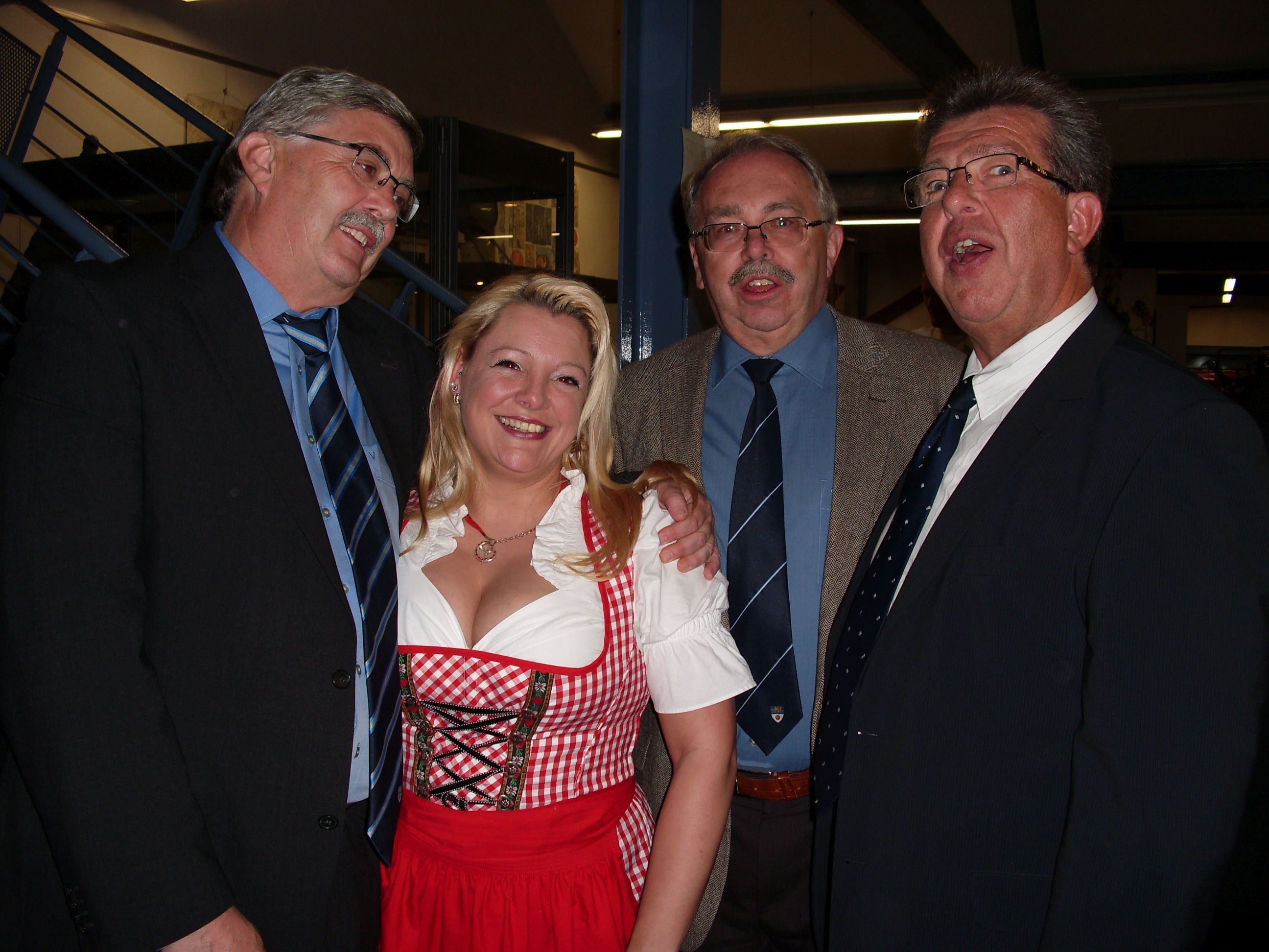 Bürgermeister Peter Jansen mit Gästen aus Thum 