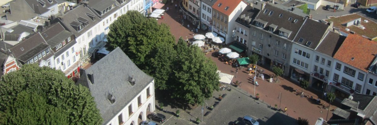 Luftbild Erkelenzer Markt Eine Lufbildaufnahme des Erkelenzer Marktplatzes am Alten Rathaus